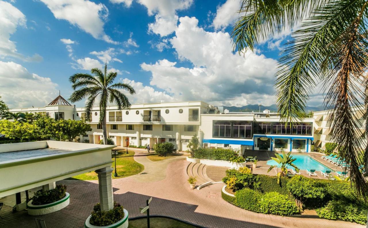 The Knutsford Court Hotel Кингстон Экстерьер фото